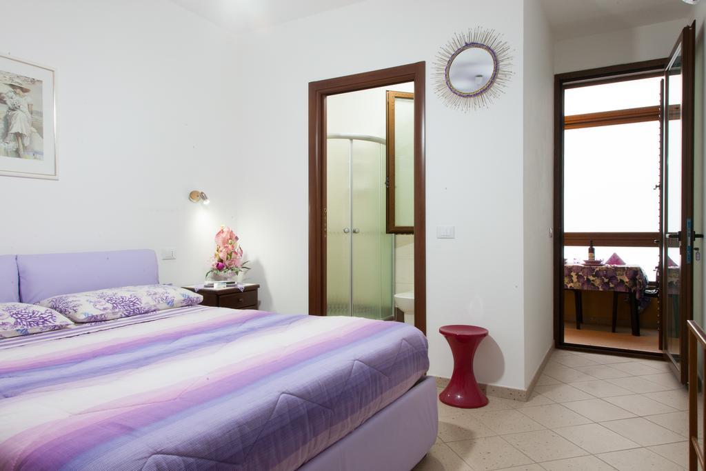 Affittacamere Al Mare 오리스타노 외부 사진