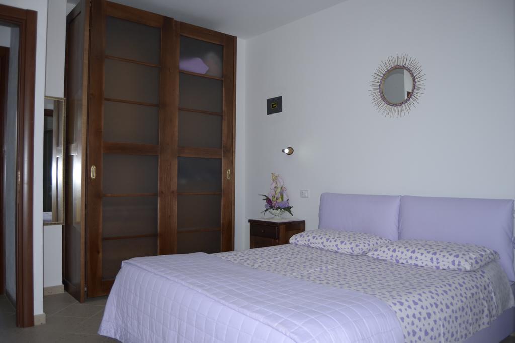 Affittacamere Al Mare 오리스타노 외부 사진